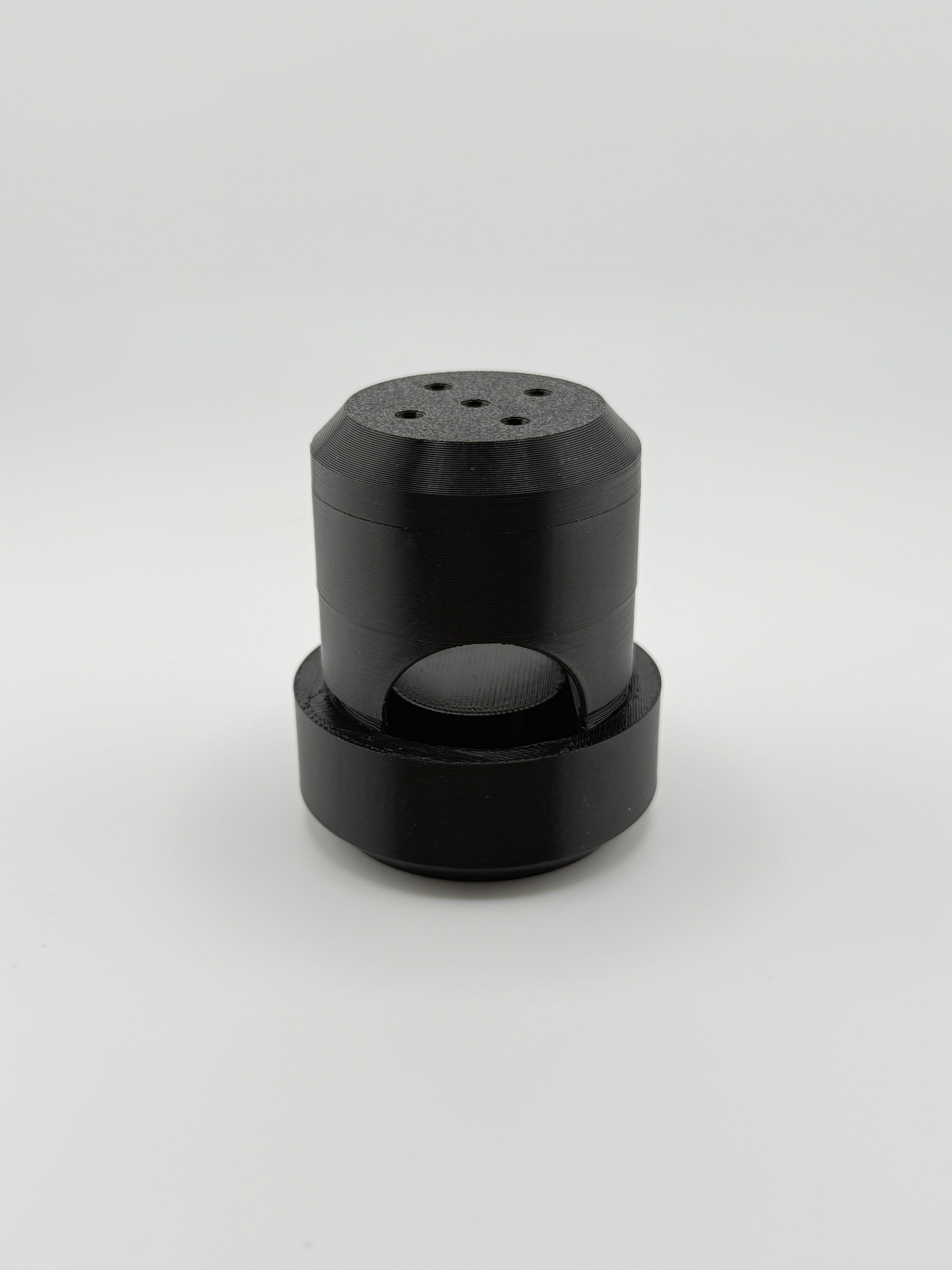 TrackMount XL – A Tracker Holder for 1" Canes – Fits AirTag, Tile Sticker & Moto Tag