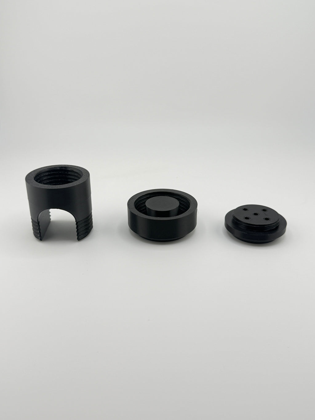 TrackMount XL – A Tracker Holder for 1" Canes – Fits AirTag, Tile Sticker & Moto Tag