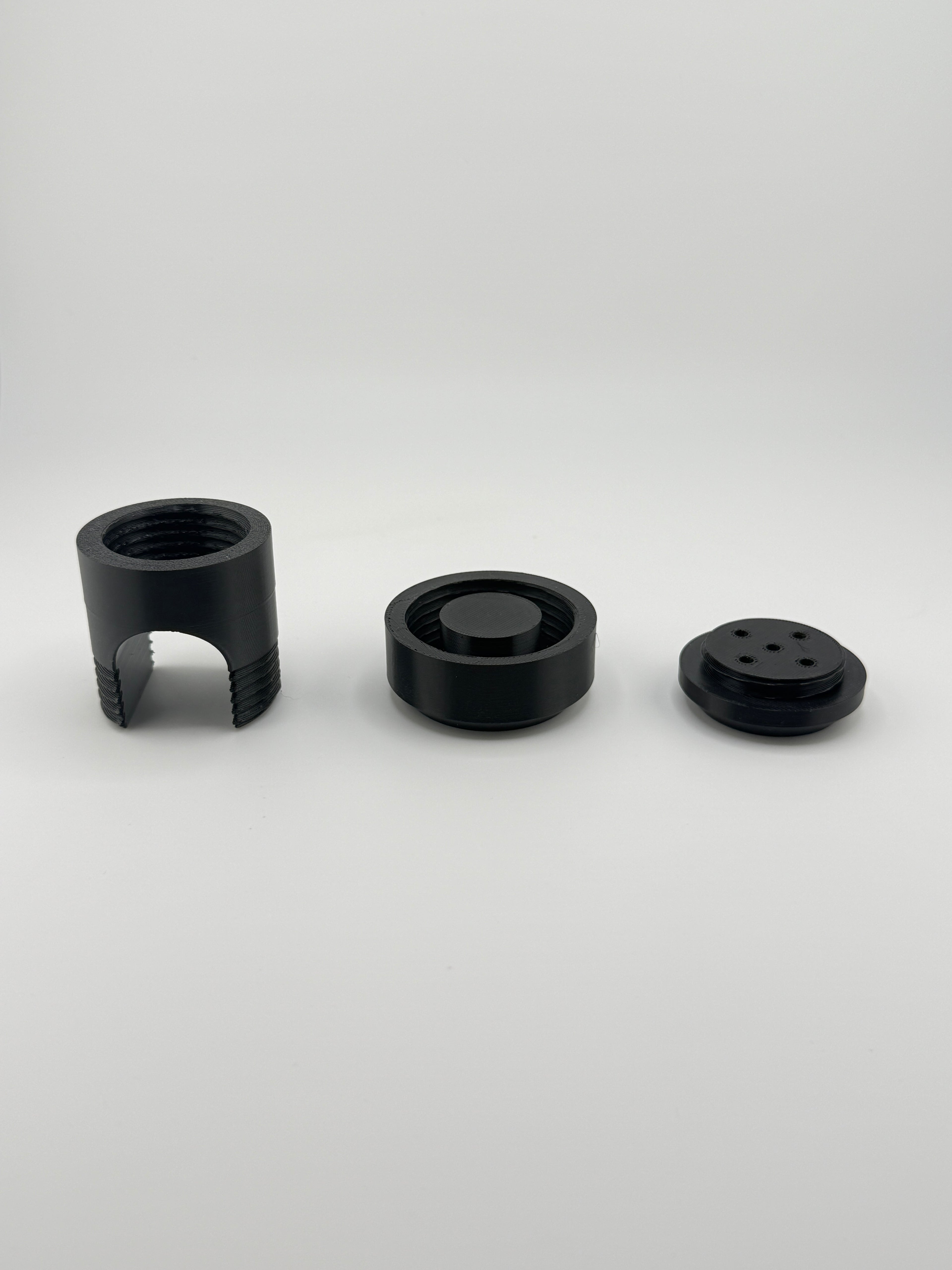 TrackMount XL – A Tracker Holder for 1" Canes – Fits AirTag, Tile Sticker & Moto Tag