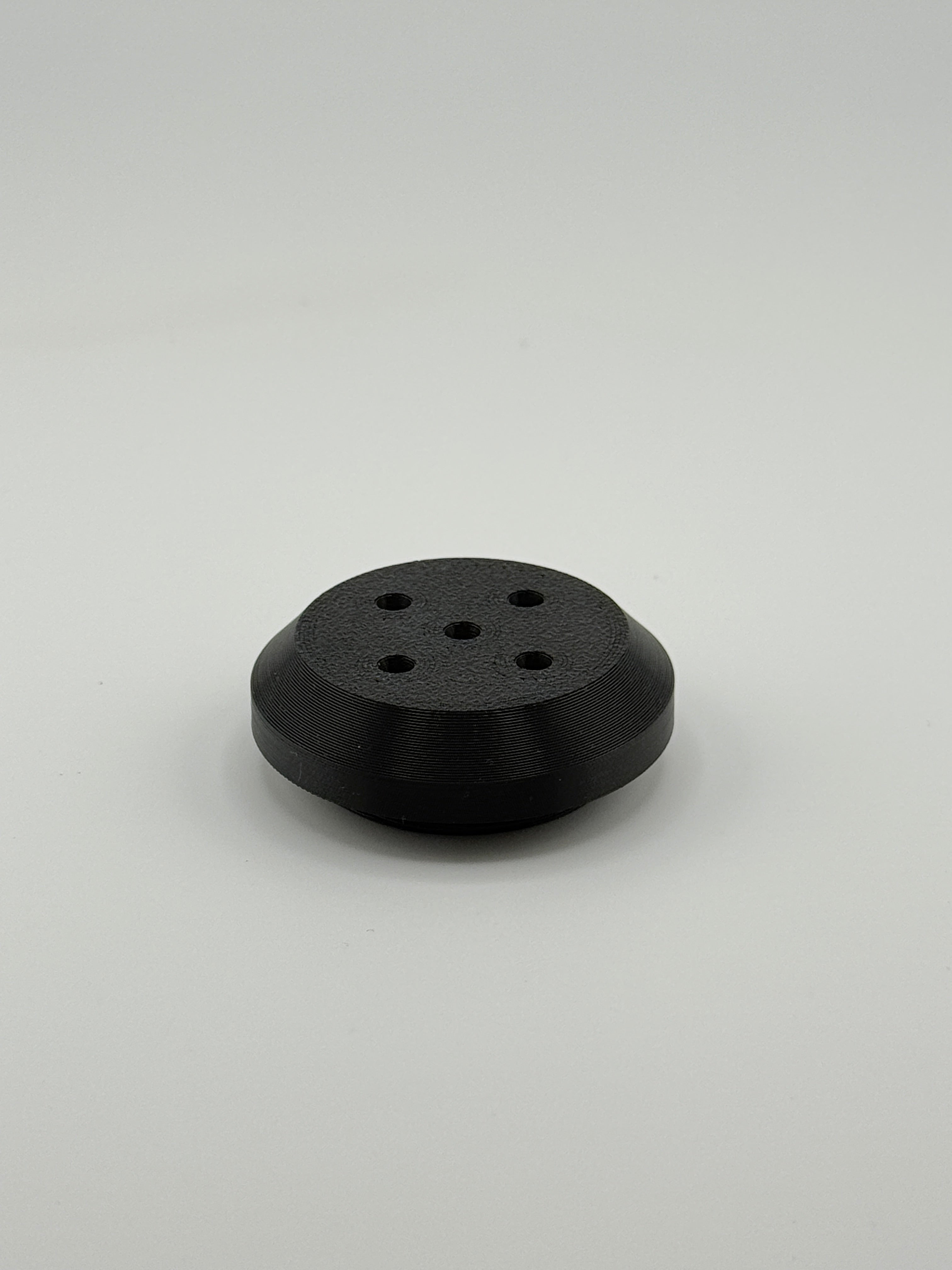 TrackMount XL – A Tracker Holder for 1" Canes – Fits AirTag, Tile Sticker & Moto Tag
